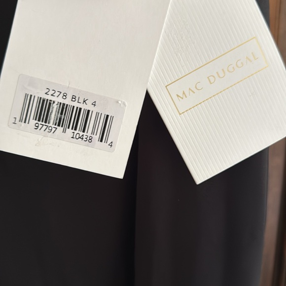 MAC DUGGAL Black Crepe Sleeveless Beaded Crystal Pearls V Neck Gown Bow NWT $458 - Picture 14 of 15